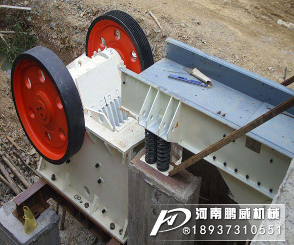 慣性振動(dòng)給料機(jī)