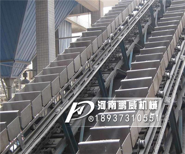 鏈斗式挖沙輸送機(jī)