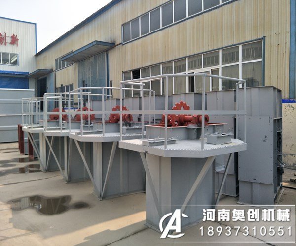 板鏈斗式提升機(jī)鏈條料斗的安裝方式方法